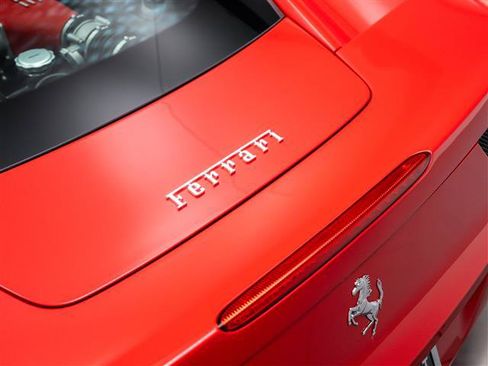 Used 2012 Ferrari 458 Italia Coupe RWD image 39