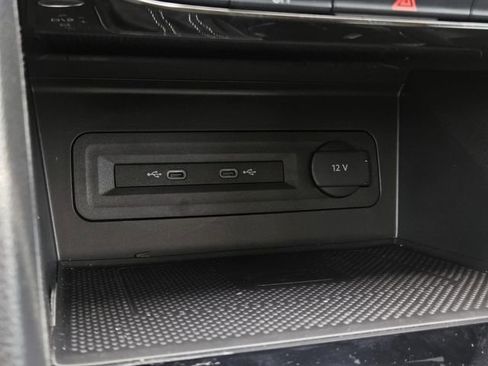 Used 2023 Volkswagen Atlas SEL AWD/4WD image 27