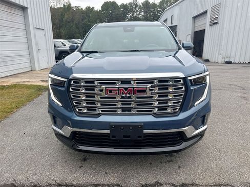 Used 2024 GMC Acadia Denali w/ Super Cruise Package image 10