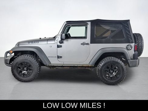 Used 2016 Jeep Wrangler Sport AWD/4WD image 7