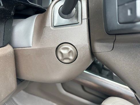 Certified 2023 GMC Sierra 1500 SLT w/ SLT Convenience Package image 19