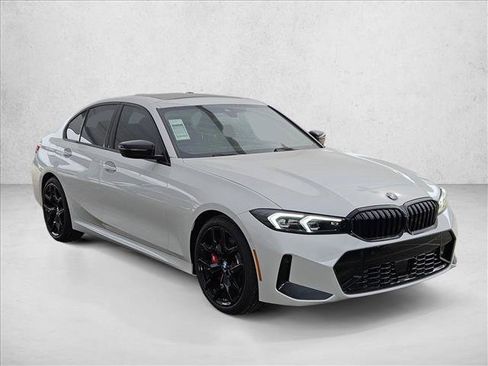 Used 2026 BMW 330i Sedan w/ M Sport Package RWD image 6