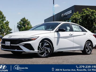 New 2025 Hyundai Elantra SEL