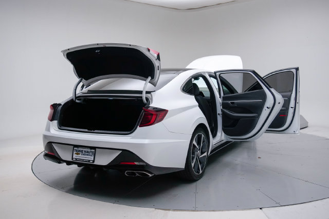 Used 2021 Hyundai Sonata SEL Plus w/ Tech Package FWD image 21