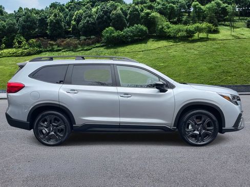 Used 2025 Subaru Ascent Bronze Edition w/ Popular Package #2 AWD/4WD image 6