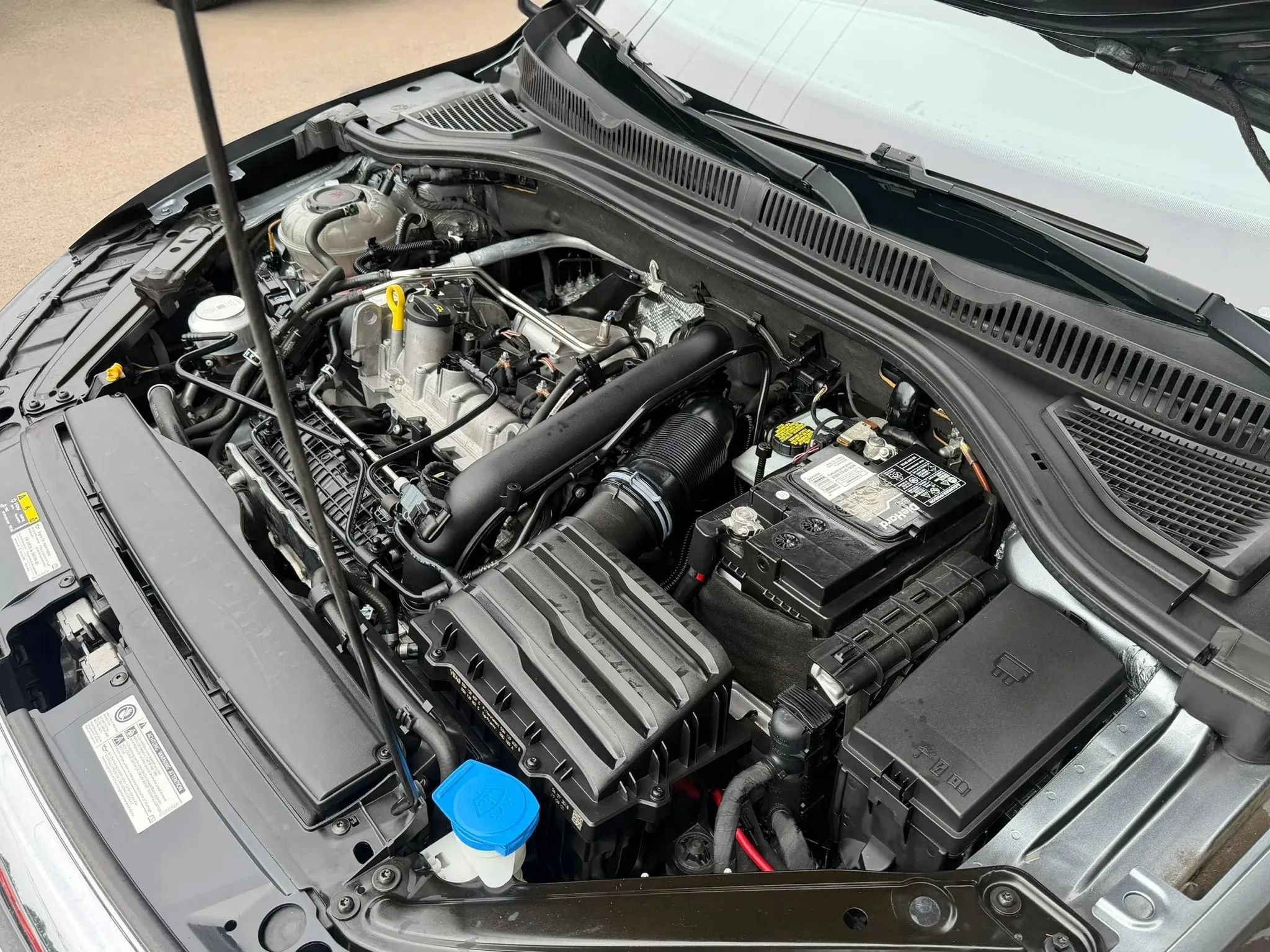 Used 2019 Volkswagen Jetta SEL FWD image 11