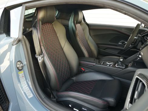 Used 2020 Audi R8 V10 AWD/4WD image 4