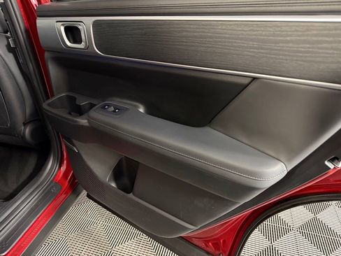 Used 2025 Hyundai Santa Fe Limited image 31