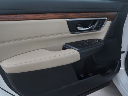 Used 2021 Honda CR-V Touring image 24