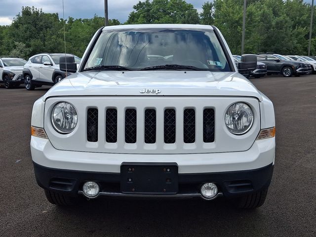 Used 2017 Jeep Patriot High Altitude AWD/4WD image 2