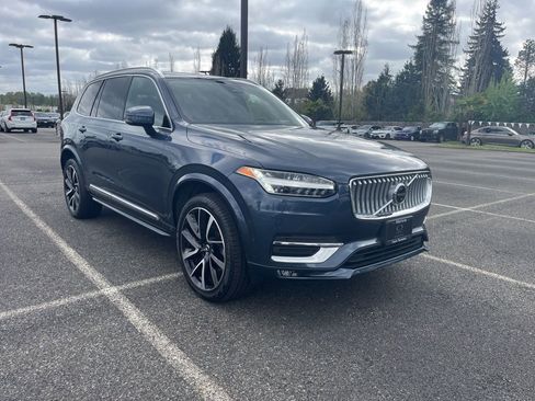 Certified 2023 Volvo XC90 B5 Plus w/ Protection Package Premier AWD/4WD image 8