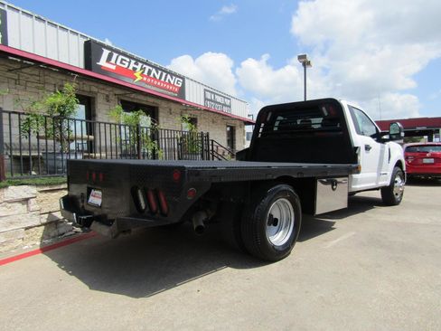 Used 2021 Ford F350 XL w/ Power Equipment Group image 4