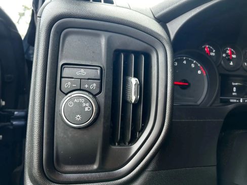 Used 2020 Chevrolet Silverado 1500 Custom w/ Trailering Package image 14