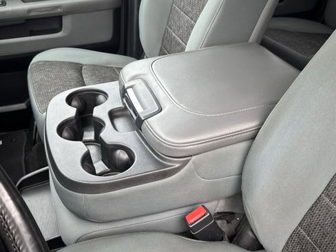 Used 2014 RAM 3500 Big Horn image 28