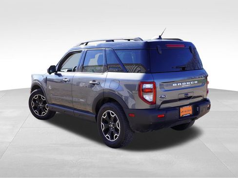 Used 2025 Ford Bronco Sport Outer Banks w/ Outer Banks Tech Package+ AWD/4WD image 7