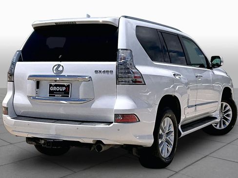 Used 2016 Lexus GX 460 AWD/4WD image 12