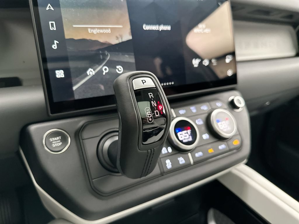 New 2026 Land Rover Defender 110 S AWD/4WD image 12