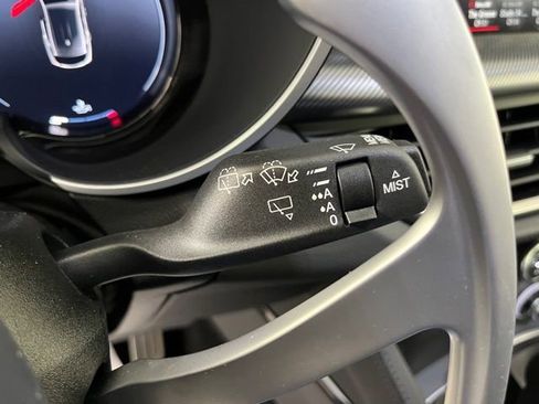 Used 2025 Alfa Romeo Stelvio Sprint w/ Convenience Package image 24