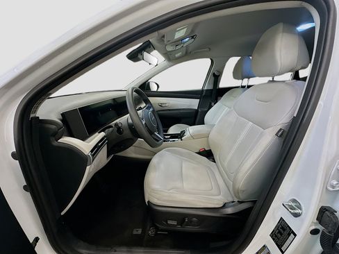 Used 2025 Hyundai Tucson SEL image 13