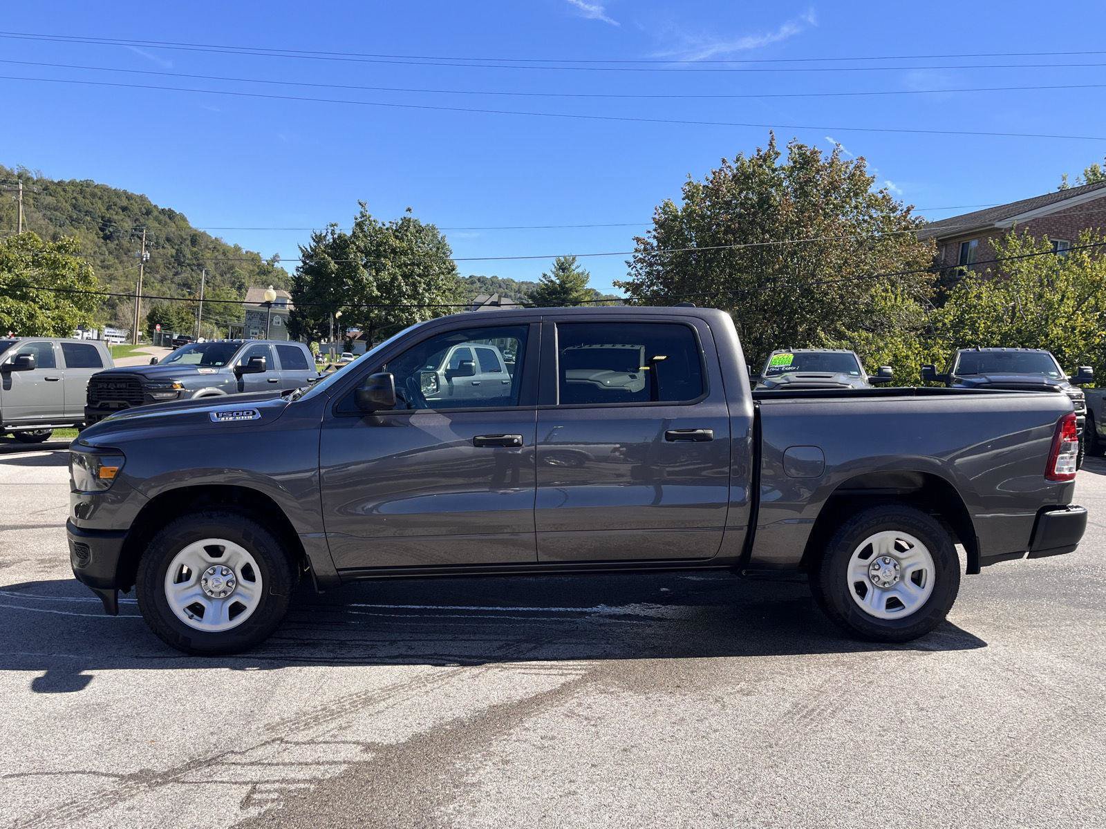 Used 2023 RAM 1500 Tradesman AWD/4WD image 5