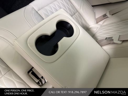 Used 2021 Buick Envision Avenir w/ Technology Package II FWD image 36
