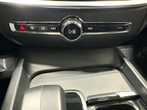 Used 2023 Volvo S60 B5 Plus w/ Climate Package AWD/4WD image 24