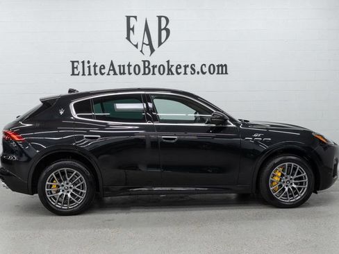 Used 2023 Maserati Grecale GT AWD/4WD image 5