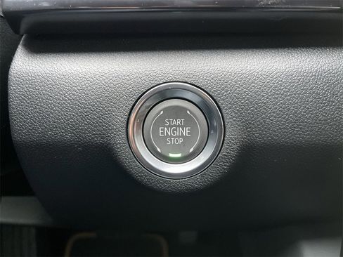 New 2026 GMC Terrain AT4 w/ Convenience Package III image 17