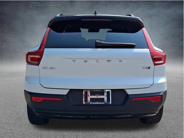 Used 2021 Volvo XC40 T5 R-Design w/ Advanced Package AWD/4WD image 5