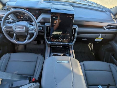 New 2026 GMC Yukon XL Denali w/ Sun & Power Step Package image 15