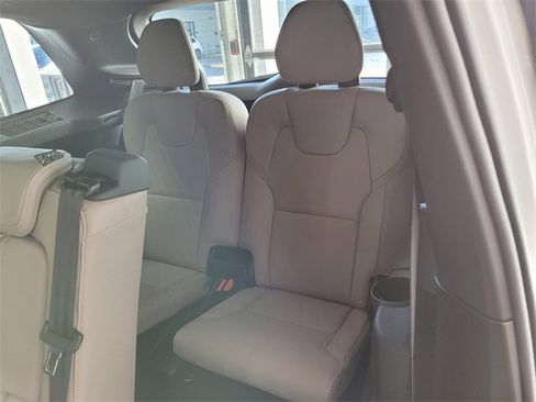 New 2026 Volvo XC90 B6 Ultra w/ Protection Package image 11