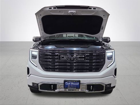 Used 2023 GMC Sierra 1500 Denali Ultimate image 5