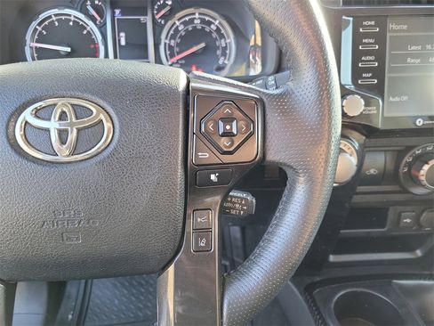 Used 2021 Toyota 4Runner TRD Off-Road image 18