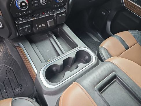 Used 2022 Chevrolet Silverado 3500 High Country w/ Safety Package II AWD/4WD image 28
