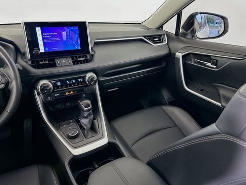 Used 2024 Toyota RAV4 XLE Premium image 24