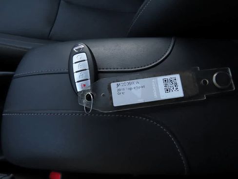 Used 2018 Nissan Rogue Sport SL w/ SL Premium Package image 29