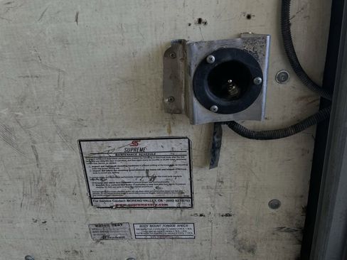 Used 2017 Chevrolet Express 3500 w/ Chrome Appearance Package image 10