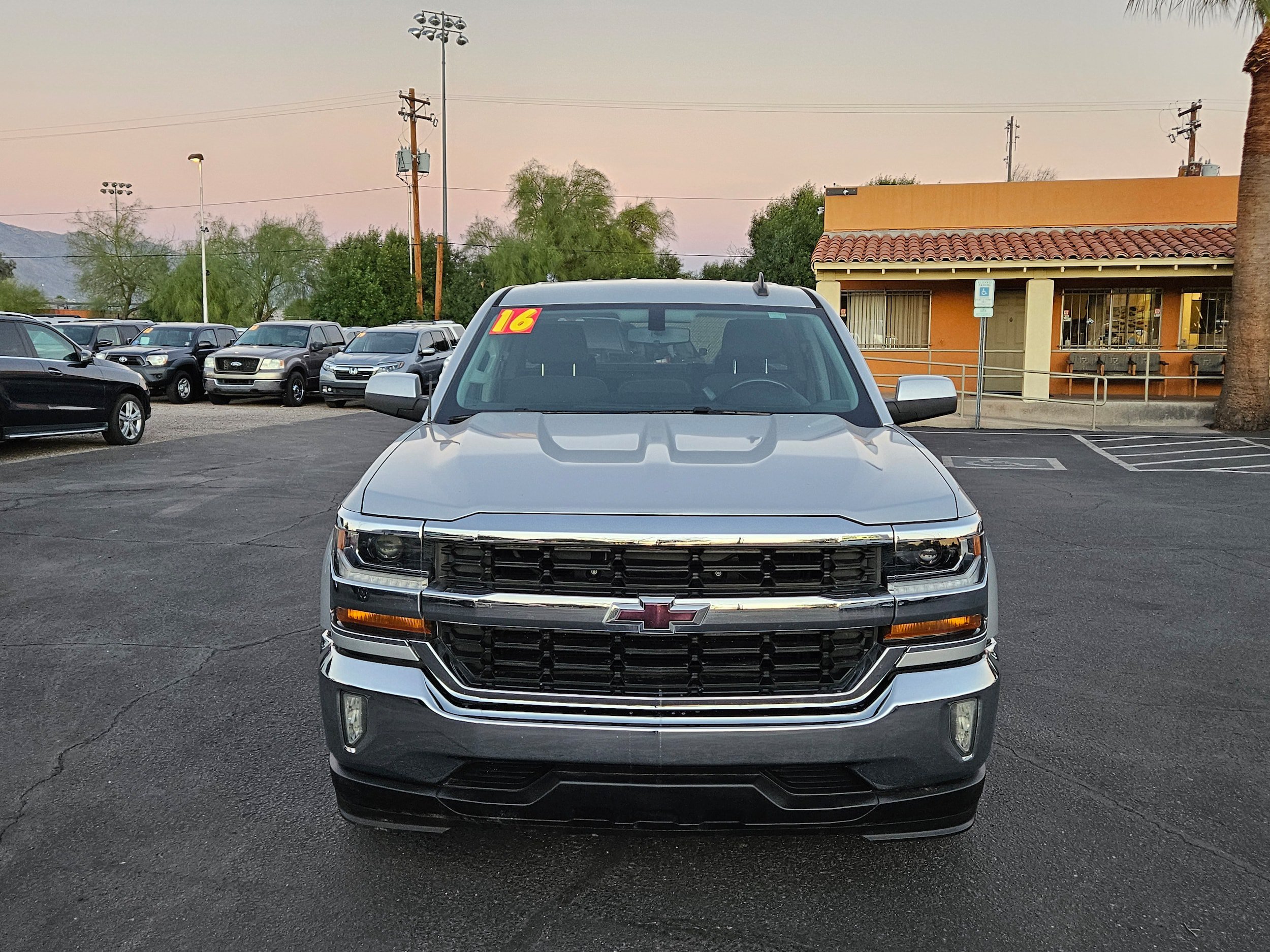 Used 2016 Chevrolet Silverado 1500 LT w/ All Star Edition RWD image 8