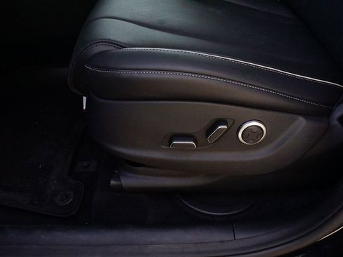 New 2026 Genesis GV80 2.5T Advanced image 16