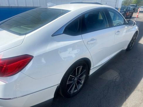 Used 2021 Honda Accord EX-L image 8