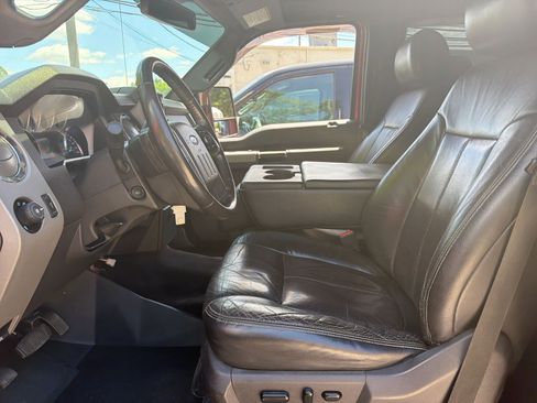 Used 2015 Ford F250 Lariat w/ Lariat Ultimate Package AWD/4WD image 11