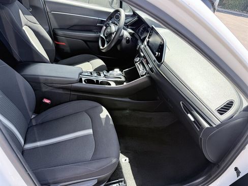 Used 2022 Hyundai Sonata SEL FWD image 24