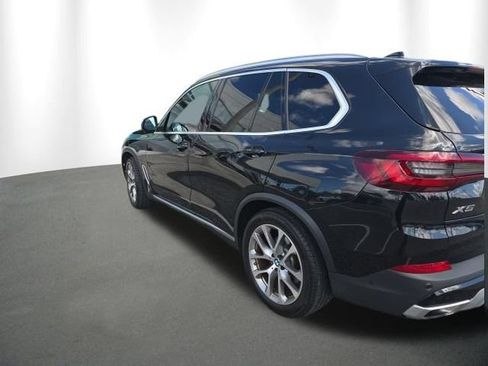 Used 2023 BMW X5 xDrive40i w/ Premium Package AWD/4WD image 4