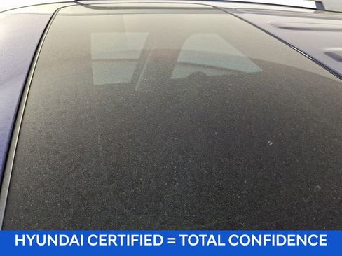 Certified 2025 Hyundai Venue SEL FWD image 18