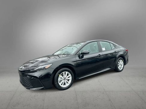 New 2026 Toyota Camry LE image 1