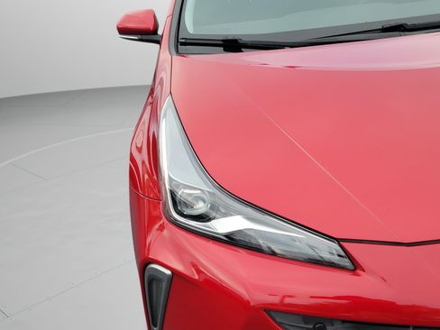 Used 2022 Toyota Prius LE AWD/4WD image 11