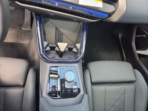 Used 2025 BMW X3 xDrive30i AWD/4WD image 22