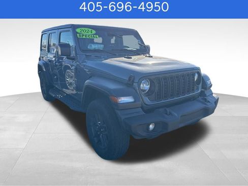 Used 2024 Jeep Wrangler Sport S image 2