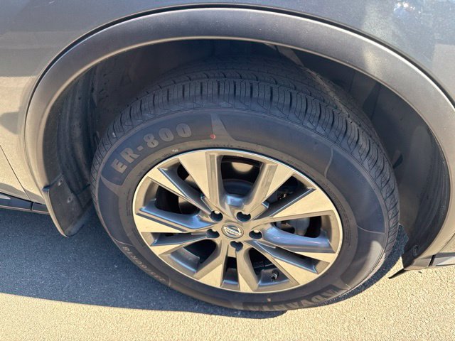 Used 2016 Nissan Murano S FWD image 5