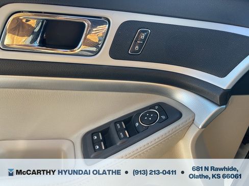 Used 2013 Ford Explorer XLT image 32